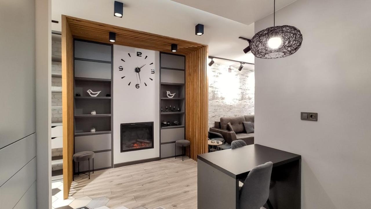 Petrovdom 52,67,205,213 In Smart Apartments In New York Concept House เคียฟ ภายนอก รูปภาพ