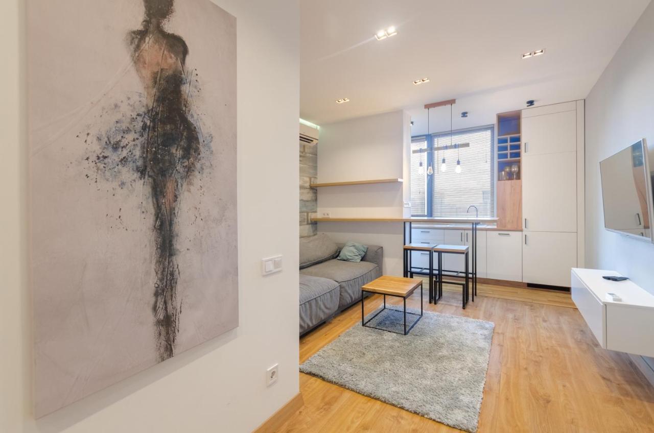Petrovdom 52,67,205,213 In Smart Apartments In New York Concept House เคียฟ ภายนอก รูปภาพ