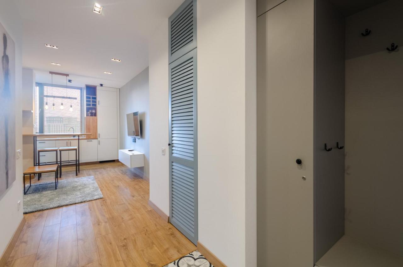 Petrovdom 52,67,205,213 In Smart Apartments In New York Concept House เคียฟ ภายนอก รูปภาพ