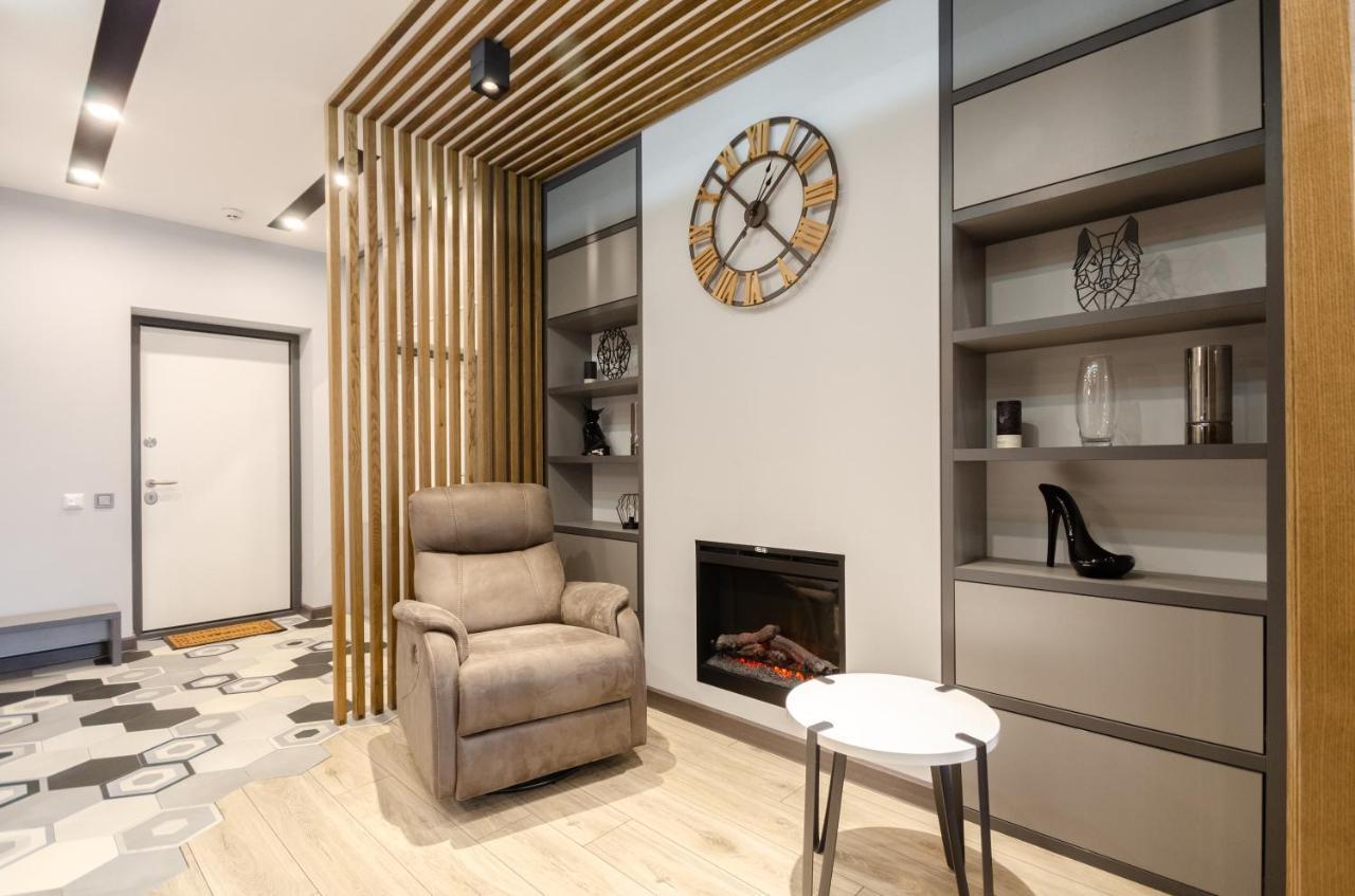 Petrovdom 52,67,205,213 In Smart Apartments In New York Concept House เคียฟ ภายนอก รูปภาพ