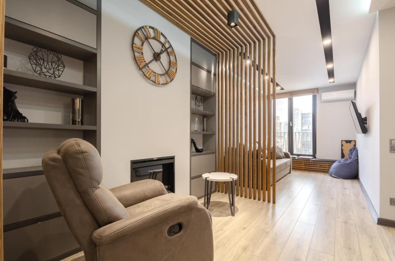 Petrovdom 52,67,205,213 In Smart Apartments In New York Concept House เคียฟ ภายนอก รูปภาพ