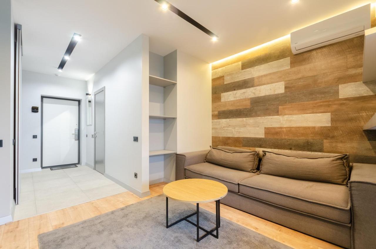 Petrovdom 52,67,205,213 In Smart Apartments In New York Concept House เคียฟ ภายนอก รูปภาพ