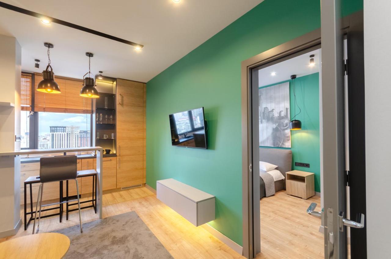 Petrovdom 52,67,205,213 In Smart Apartments In New York Concept House เคียฟ ภายนอก รูปภาพ